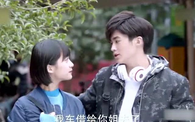 她曾与谢贤相恋,用青春换两千万分手费,如今依旧单身一人
